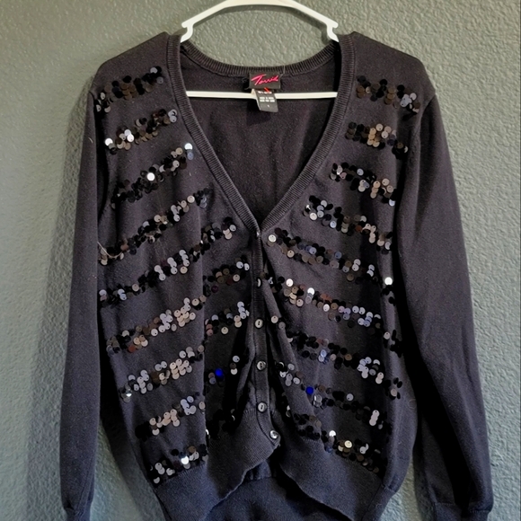🌻Black Sequin Women's Sweater - Picture 1 of 1